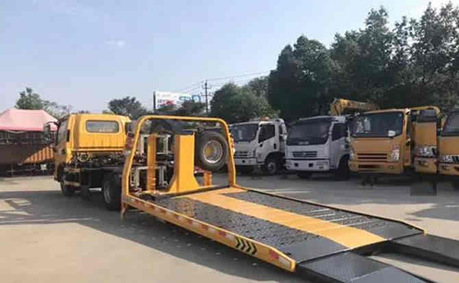 鄂州汽车中途维修案例
